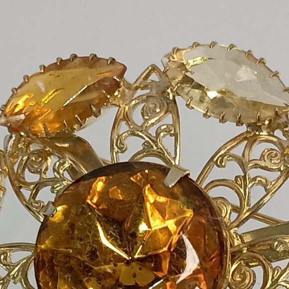 1950's Rhinestone Topaz and Gold Plated Brass Filagree Pin - Picture 3 of 4